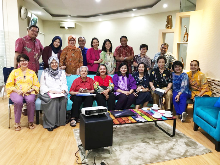 Sabtu Santai Bahas Menjadi Lansia Elegan cover